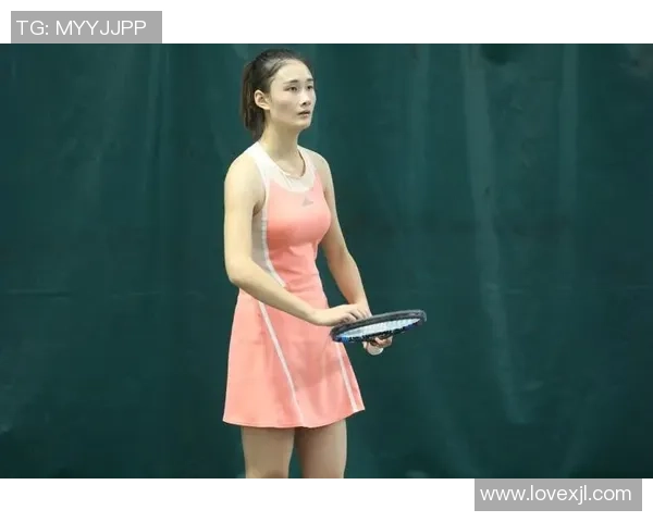 重庆网球队在总决赛积分榜上以76分稳居第一名展现强劲实力 重庆网球队在总决赛积分榜上以76分稳居第一名展现强劲实力